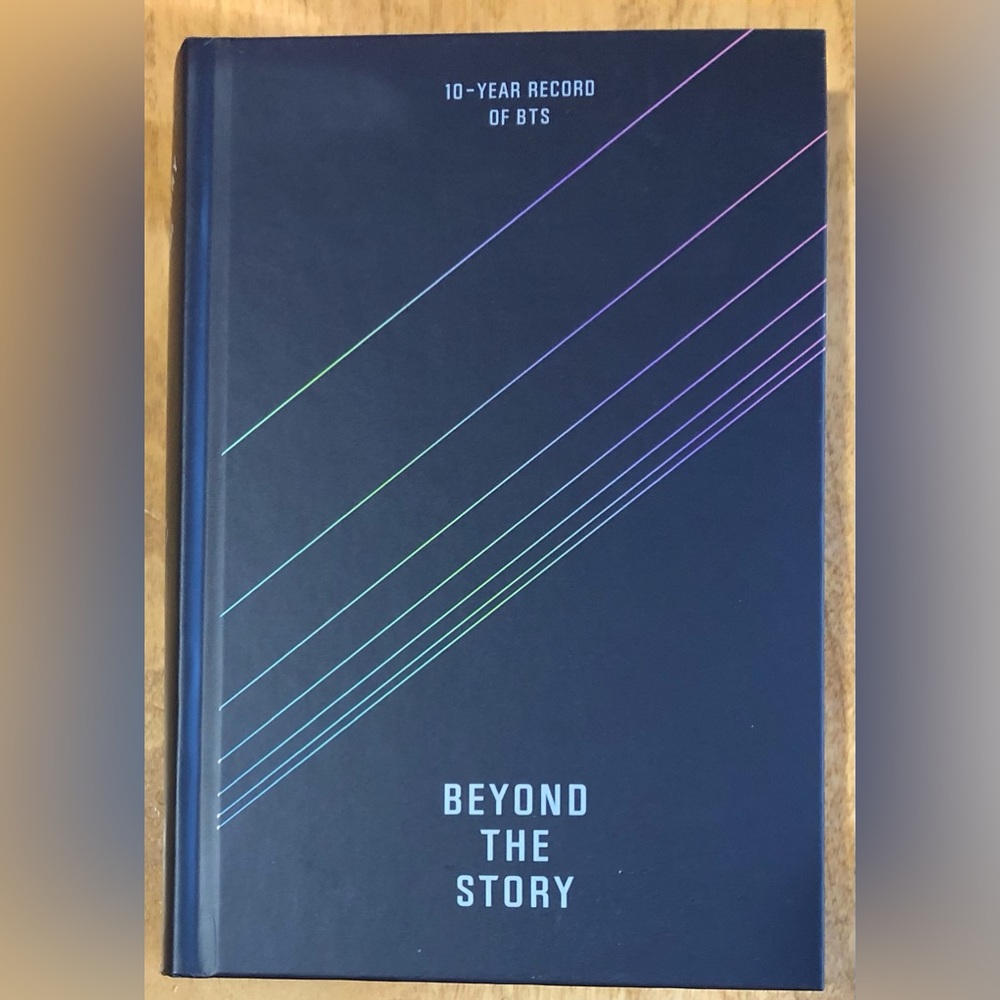 BTS - Beyond the Story: 10-Year Record of BTS book